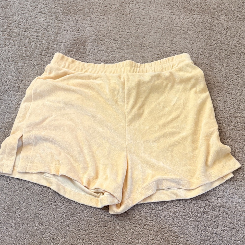 H&M Women's Yellow Shorts